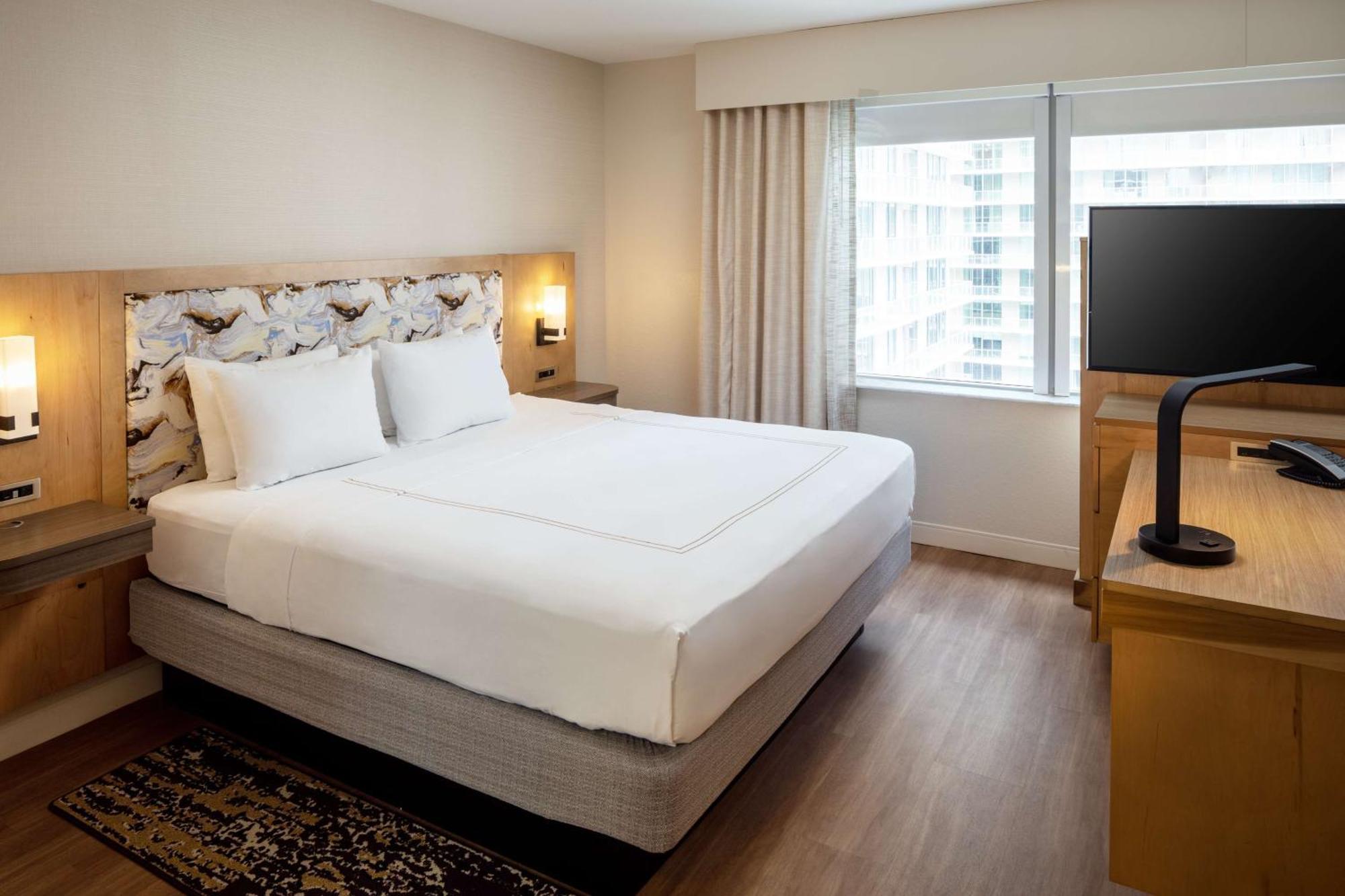 Hampton Inn & Suites By Hilton Miami Downtown/Brickell Экстерьер фото